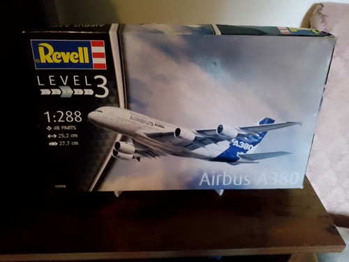 Revell airbus a380 model - airbus,