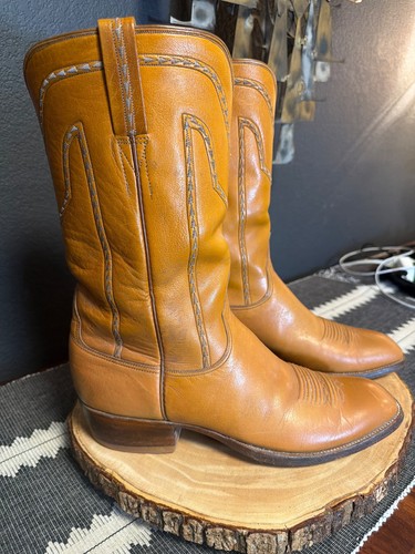 Awesome lucchese vintage - lucchese, tan