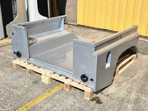 Silver tdci land rover - silver,