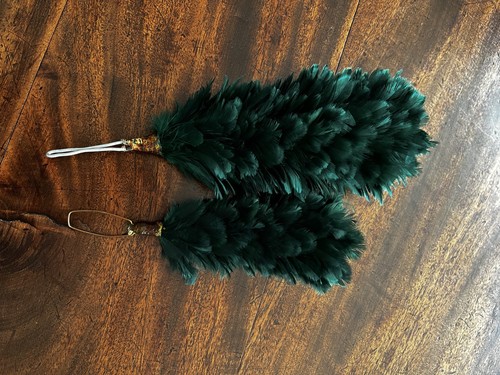 Green hackle plume feathers - green,