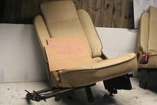 2001 LAND ROVER DISCOVERY 2 TD5. DRIVER REAR 3RD ROW SEAT CREAM LEATHER
