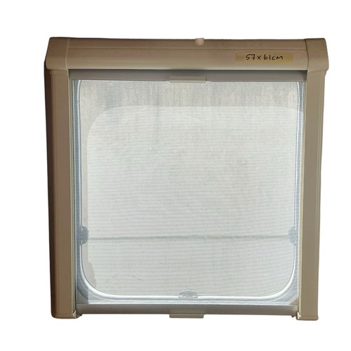 Caravan motorhome window - *caravan/motorhome,