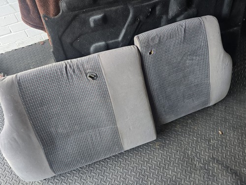 Escort mk4 xr3i rear seat - /rs,