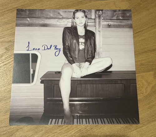 Lana del rey chemtrails - lana,