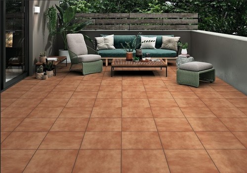 Tiles joblot quarry - 82:,