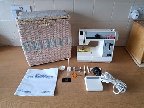 Singer model 324 featherweight - singer,