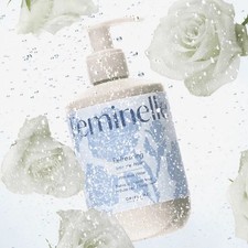Oriflame Feminelle Refreshing Intimate Wash with Rose Water  free shipping