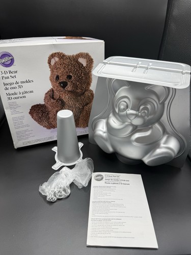 Wilton teddy bear pan set - bear,
