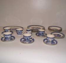 Vintage Barratts of Staffordshire Willow Pattern - Part Tea Set