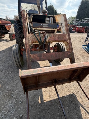 David brown 1690 tractor - brown,