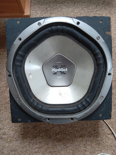 Sony xplod subwoofer 1200