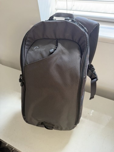 Lowepro transit sling 250 - lowepro,