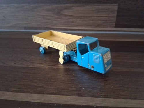 Vintage dinky toys wheel - dinky,