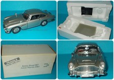 JAMES BOND 007 ASTON MARTIN