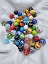 A Random Mixed Selection of 25 Beautiful Glass Marbles, All Brand New, 14-16mm.