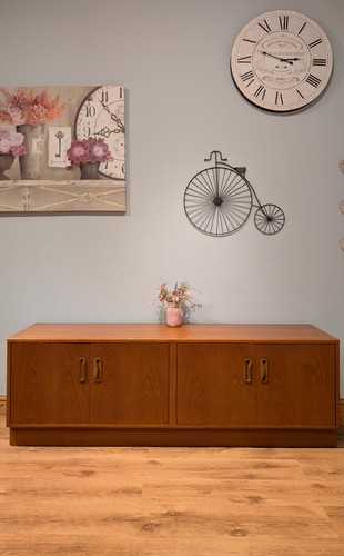 Retro mid century - retro, low