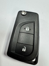 GENUINE TOYOTA 2 BUTTON REMOTE
