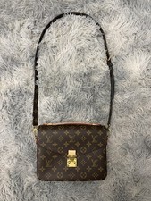 Louis Vuitton Pochette Metis
