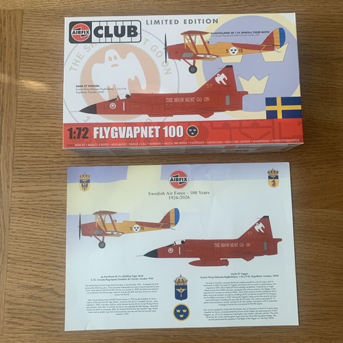 Saab viggen tiger moth - &,