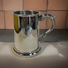 Wentworth 1946 Shilling 1 pint