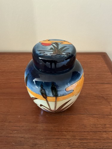 Moorcroft ginger jar - moorcroft,