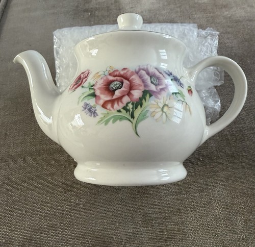 Old vintage sadler teapot - old,