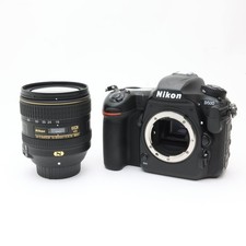 Nikon D500 Camera + 16-80mm VR