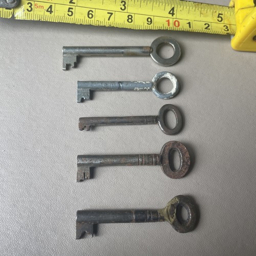 Antique skeleton keys hollow - 5,