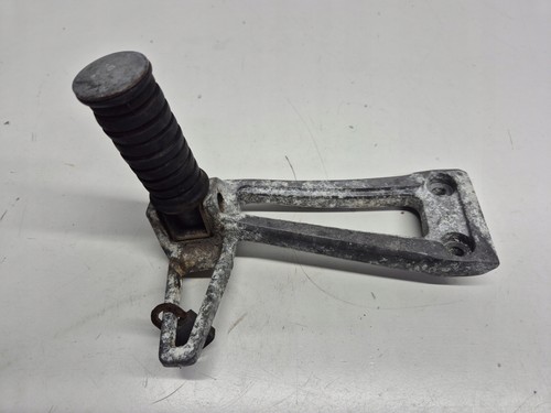 Yamaha 600 17310 footrest 1 - 600,