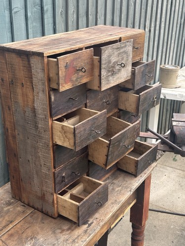 Large antique scratch - antique, built