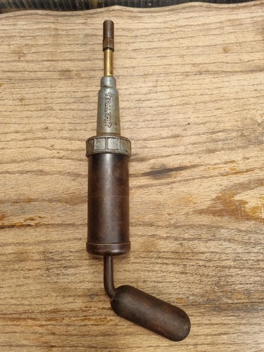 Vintage tecalemit grease gun - grease,