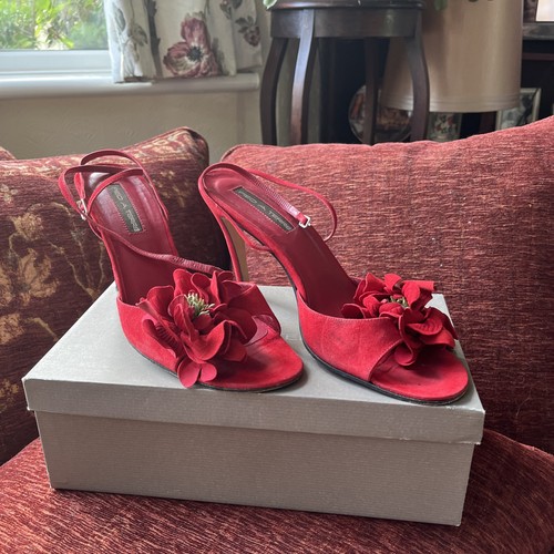 Pied terre red - pied, flower
