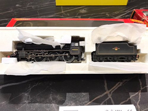 Hornby r2382 class 5mt - hornby,