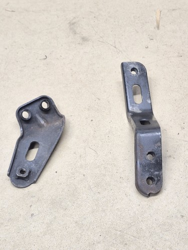 Kawasaki zx7r fairing brackets - kawasaki,