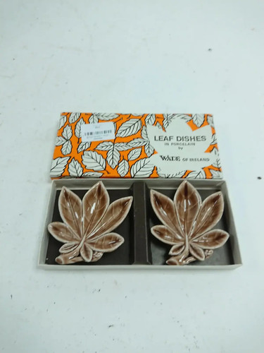 Wade ireland porcelain - porcelain, leaf