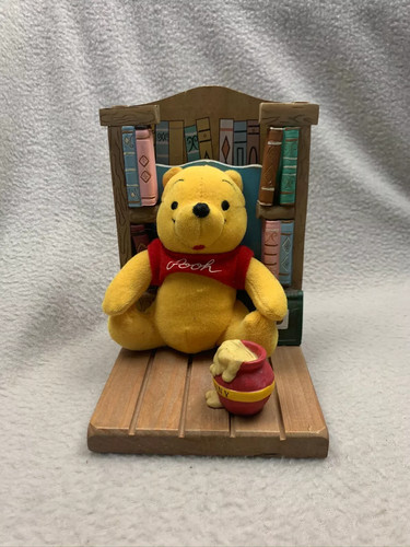 Winnie the pooh bookend - winnie,
