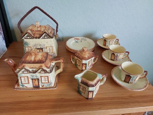Keele street cottage ware - street,
