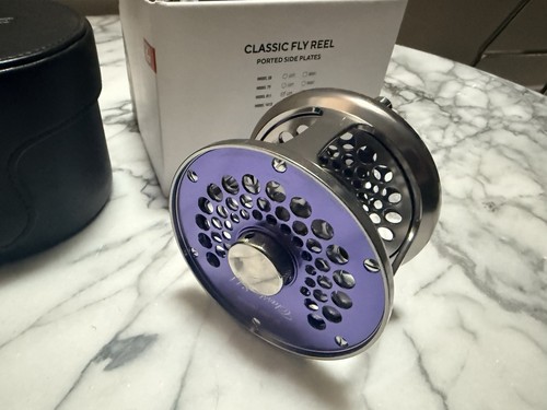 Loop classic reel in - 4”,