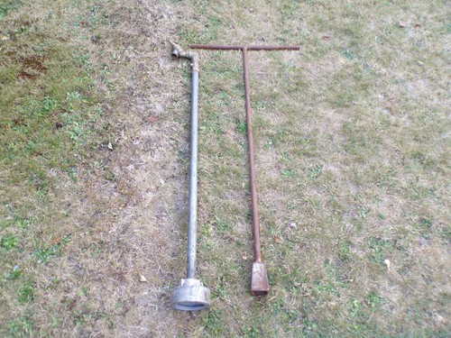 Water board stand pipe key - stand, &