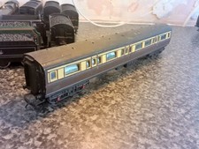 OO GAUGE HORNBY GWR COACH GC