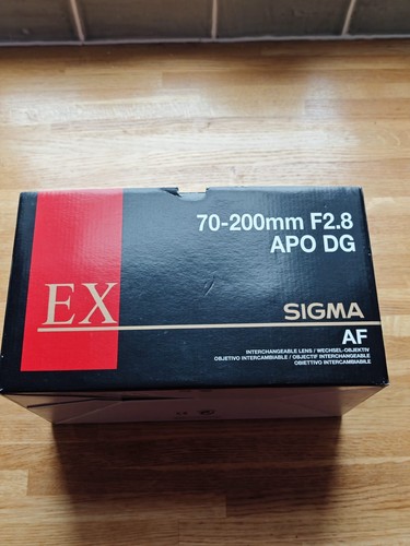 Sigma 200 dg - sigma, f2.8