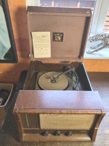 His masters voice - his, model