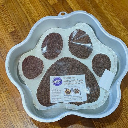 Wilton paw print aluminium - print,
