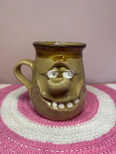 Vintage pretty ugly pottery - pretty,