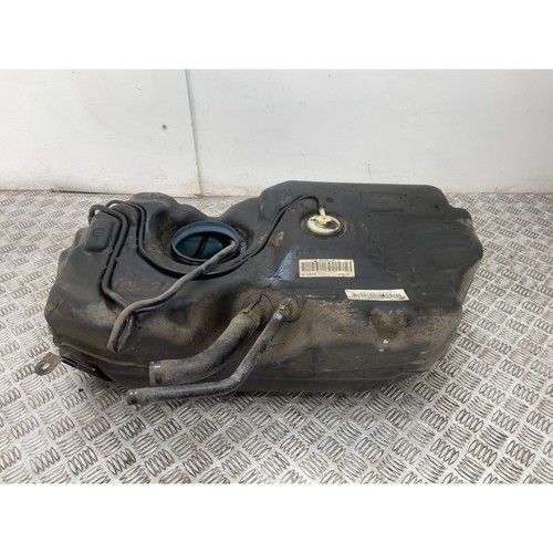 Ford fiesta petrol - fuel, tank