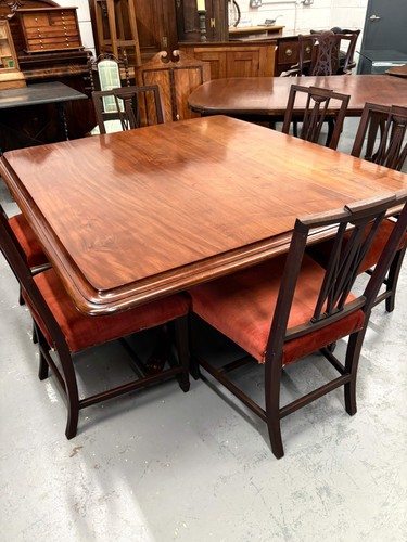 Victorian mahogany centre - , or