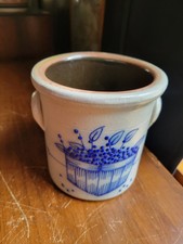Salmon Falls Stoneware Pottery Crock Blueberry Basket 1999