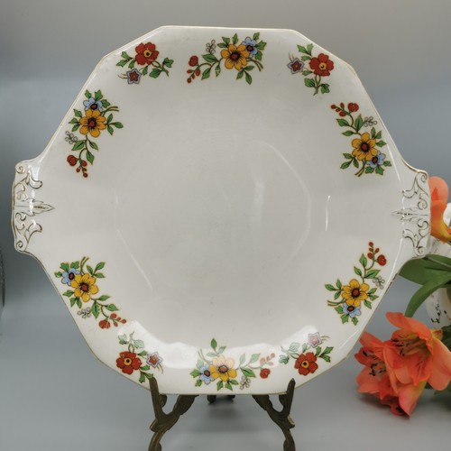 Hexagonal serving plate - 10.5",