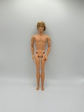 2009 Barbie Fashionistas Hottie Ken Doll Blonde Rooted Hair Hat Articulate Joint