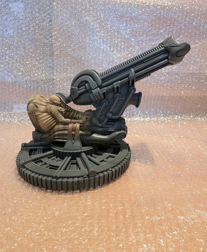 Eaglemoss space jockey - space, statue
